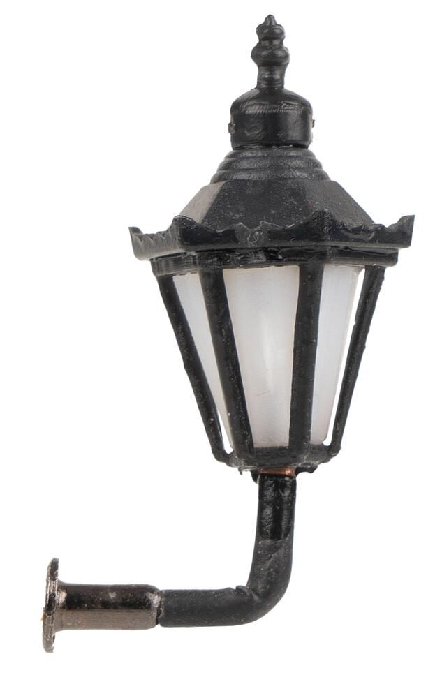 Alles van Faller in H0 & N, de grootste collectie Faller bouwpakketten - Faller H0 LED-Wandlampen, lantaarn met kroon, 3 stuks 180111 kopen?